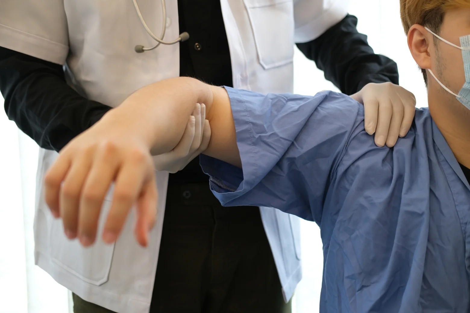 Shoulder Impingement Syndrome Treatment in Coachella Valley