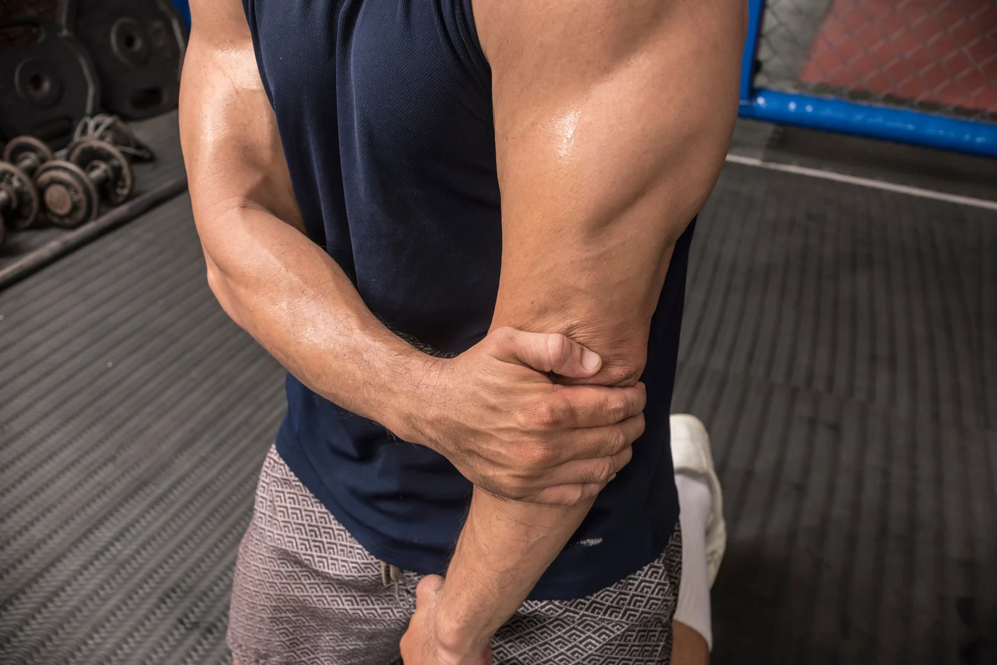 Triceps Tendonitis & Rupture Treatment in Coachella Valley
